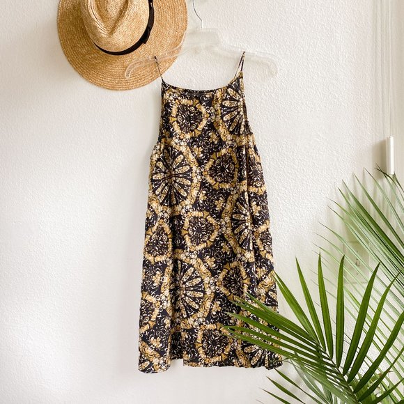 Vans Dresses & Skirts - vans / tile pattern boho shift dress